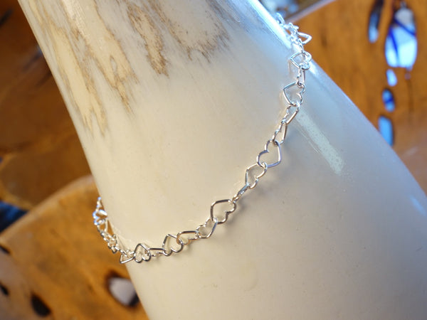 Handcrafted solid sterling .925 silver 925 Silver Heart Bracelet from Taxco, Mexico