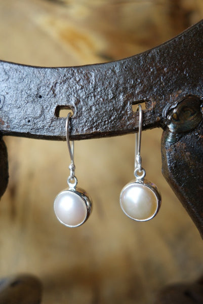 Handcrafted solid sterling .925 silver earrings from Taxco, Mexico