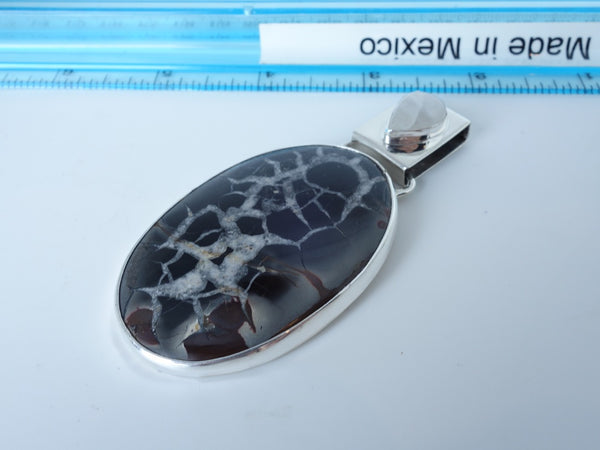 No Mas! 8cm Serpentine Gemstone Solid 925 Silver Pendant
